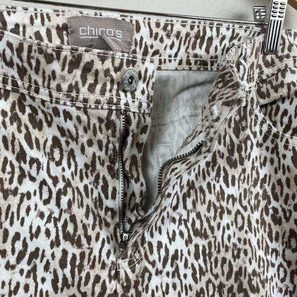 Chicos Jeans 3 Leopard Print Brown White Tapered Ankle Stretch Denim XL 16‎ - Picture 7 of 11